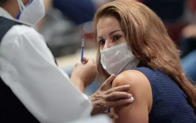 2/05/2020 ESTO ES LO QUE SE LES ESPERA SI SE PONEN LA VACUNA